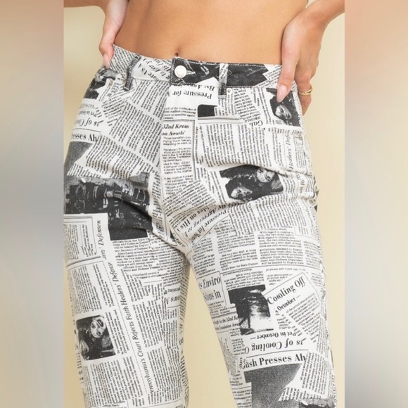 ET CLET - Newspaper - Jeans - Picture 2 of 15